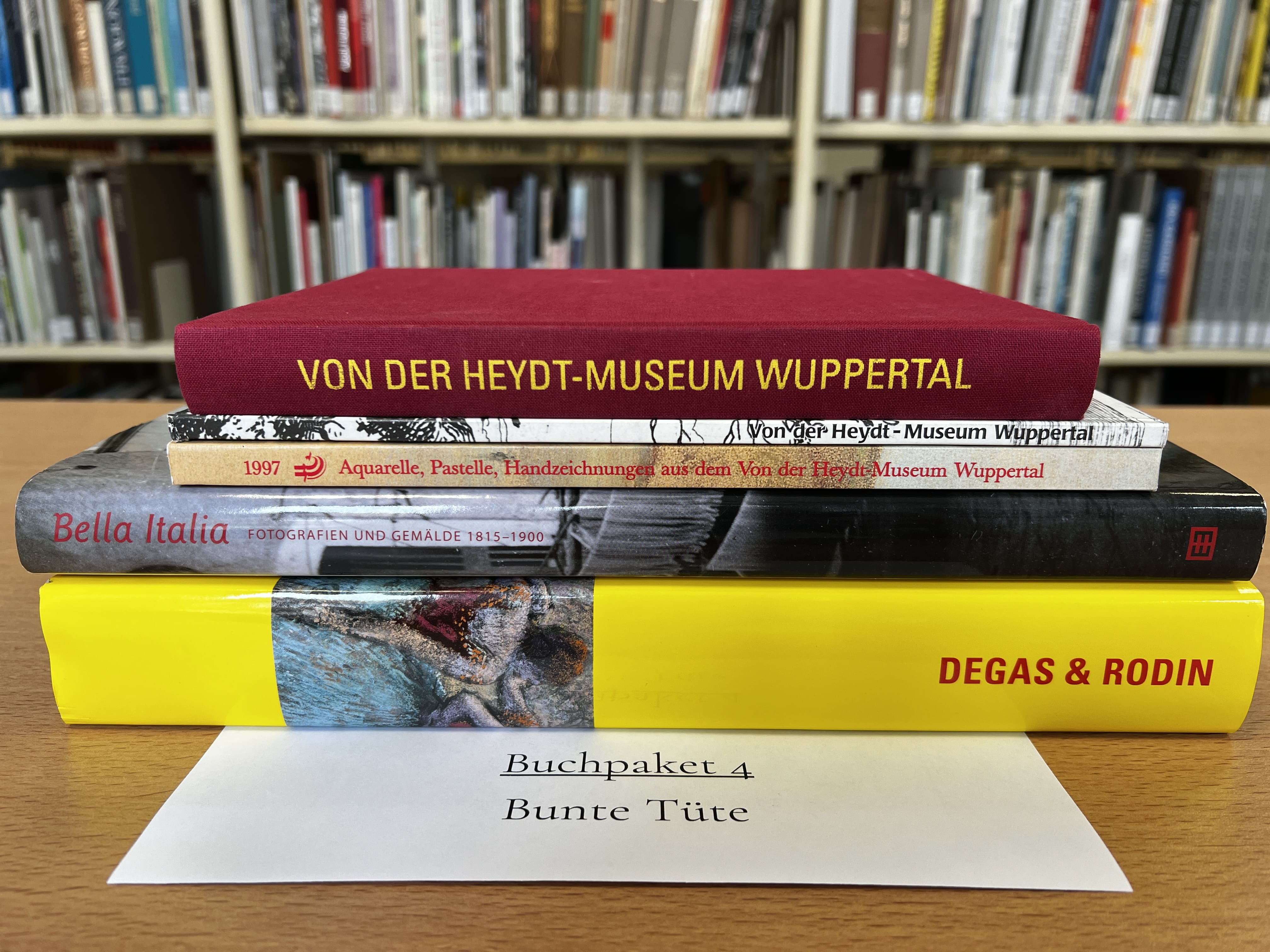 Buchpaket „Bunte Tüte“